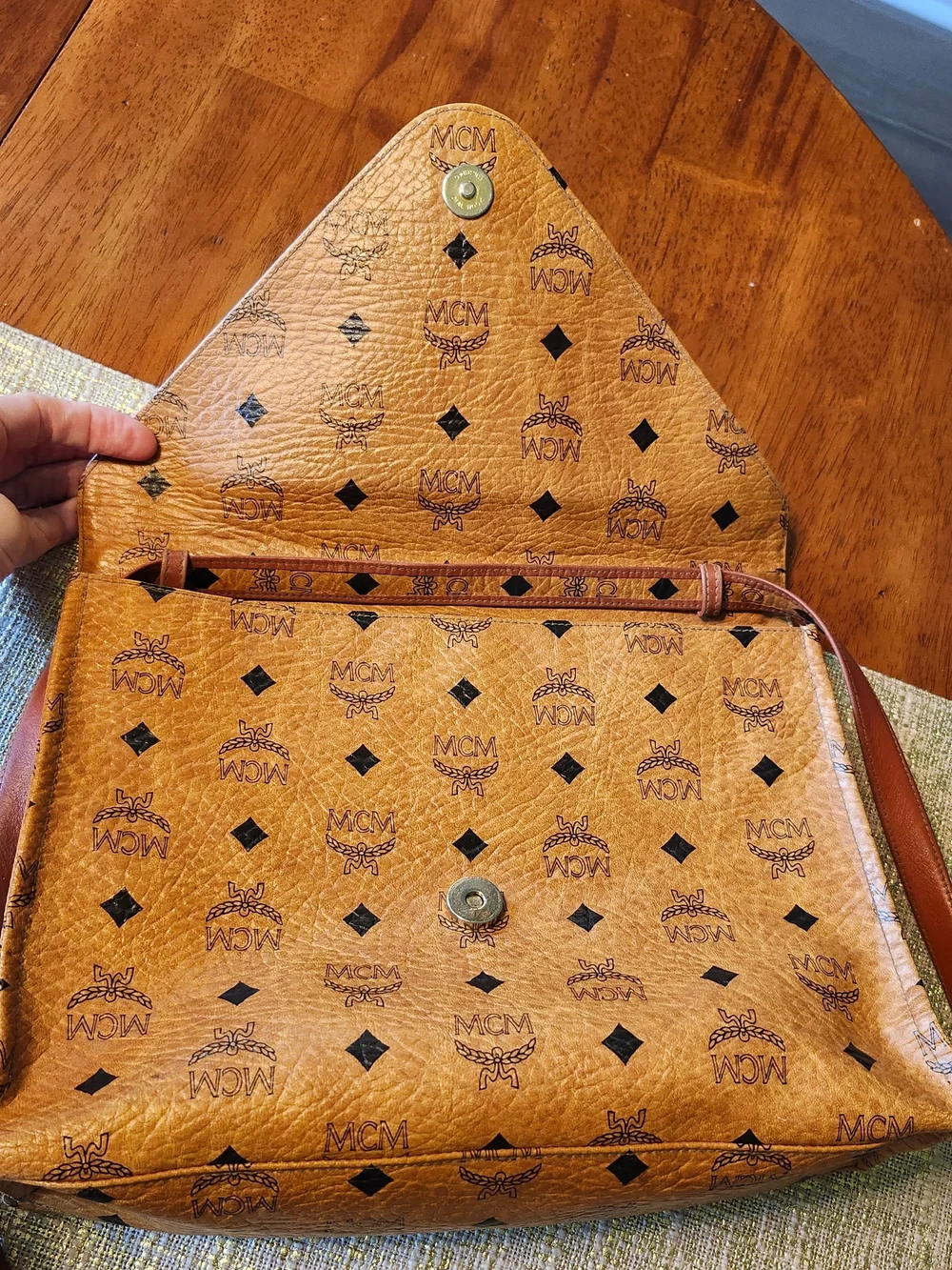Vintage 1980s MCM Cognac Visetos Envelope Foldover Crossbody OR Clutch - Picture 8 of 12